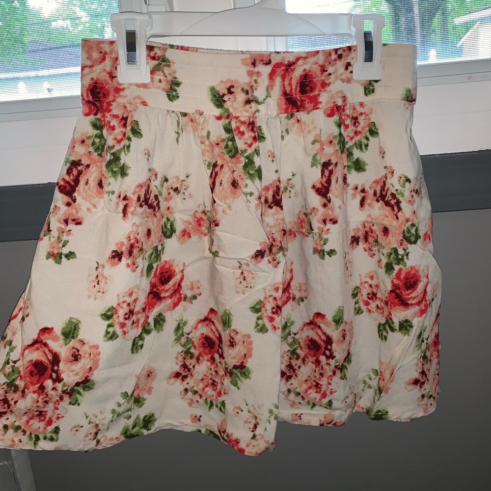 FLORAL SKATER SKIRT